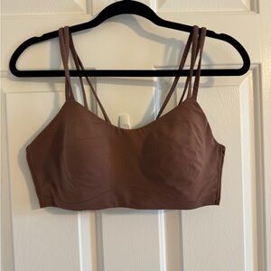 Lululemon like a cloud bra